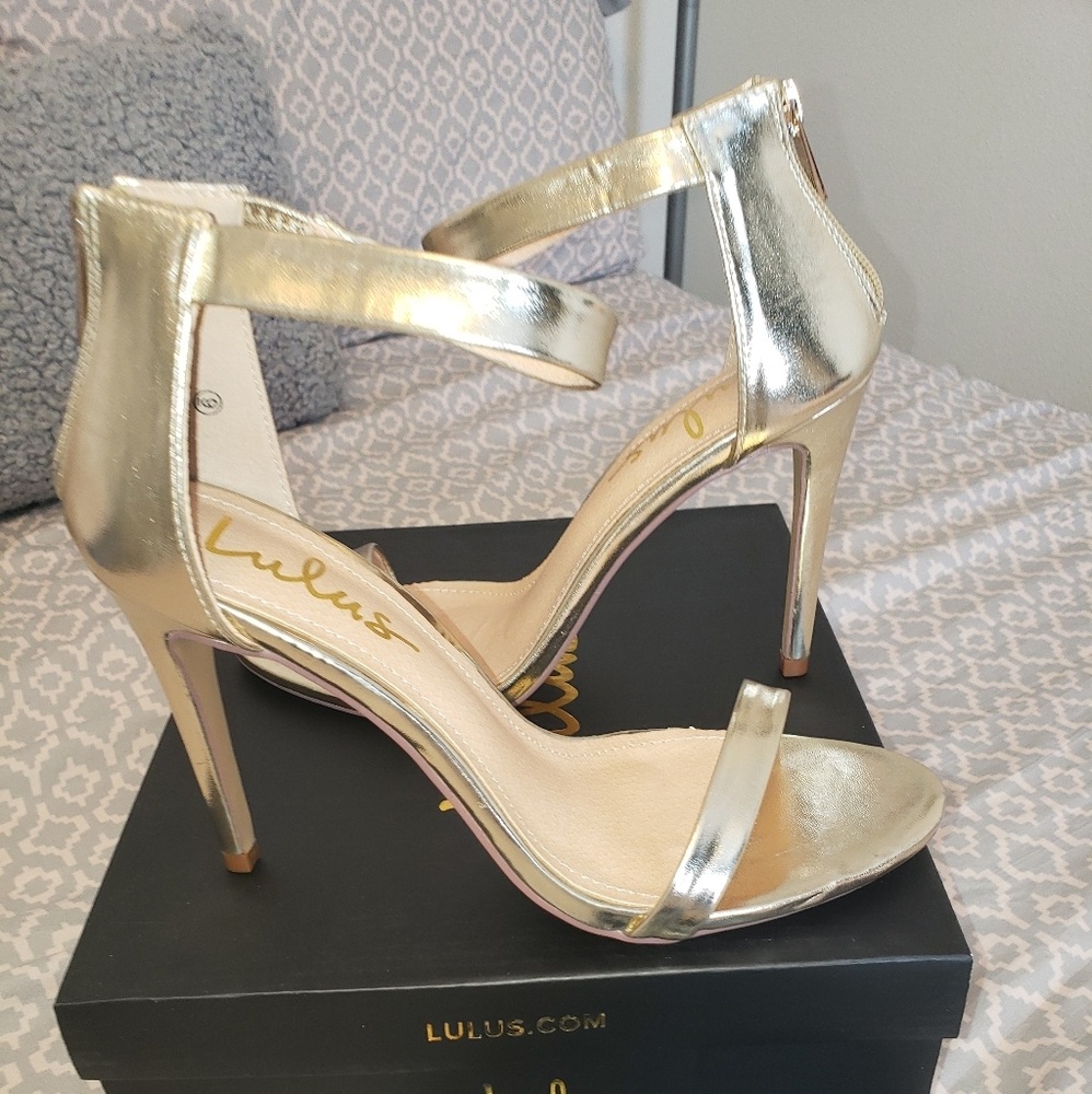 Lulu's Gold Ankle Strap Heels Size 9